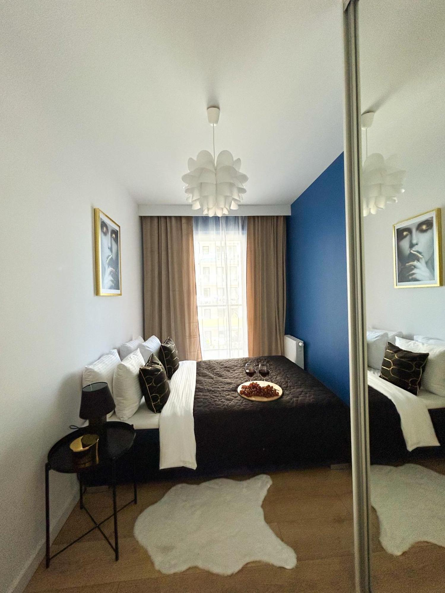 Lumina Stylish 3-Room Apart With Balcony ウッチ エクステリア 写真