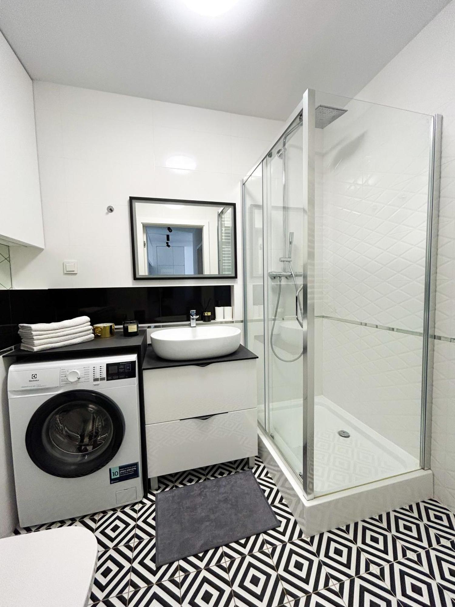 Lumina Stylish 3-Room Apart With Balcony ウッチ エクステリア 写真