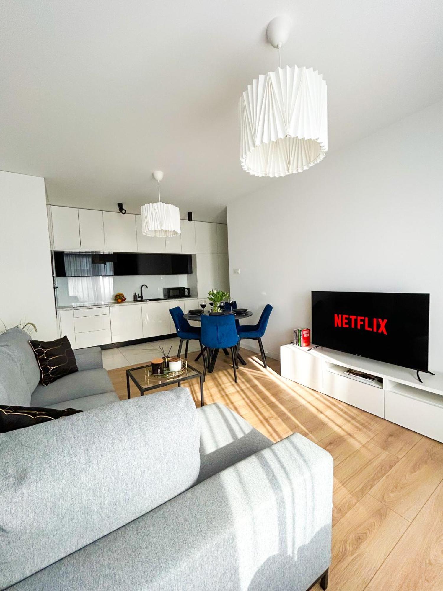 Lumina Stylish 3-Room Apart With Balcony ウッチ エクステリア 写真