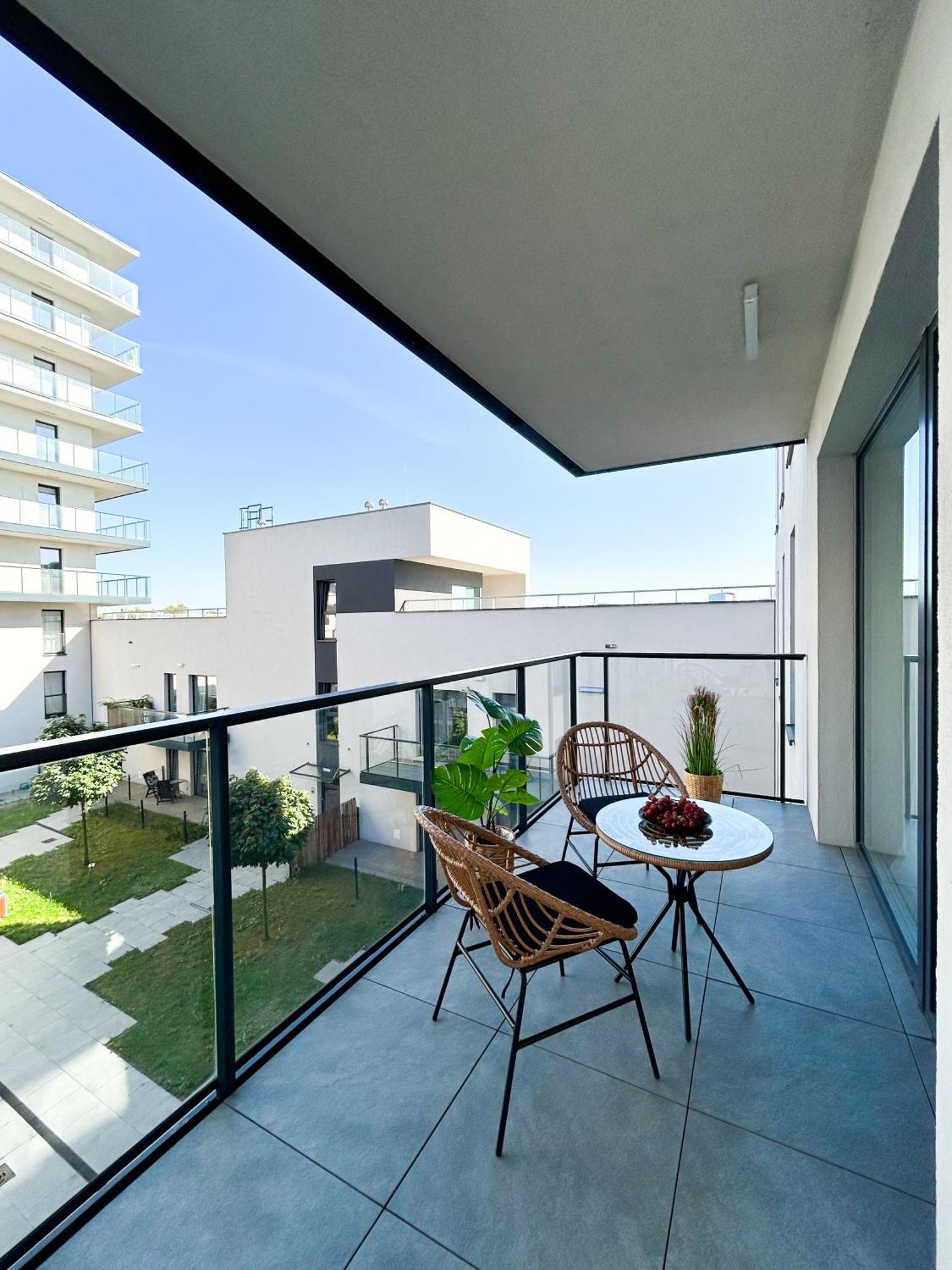 Lumina Stylish 3-Room Apart With Balcony ウッチ エクステリア 写真